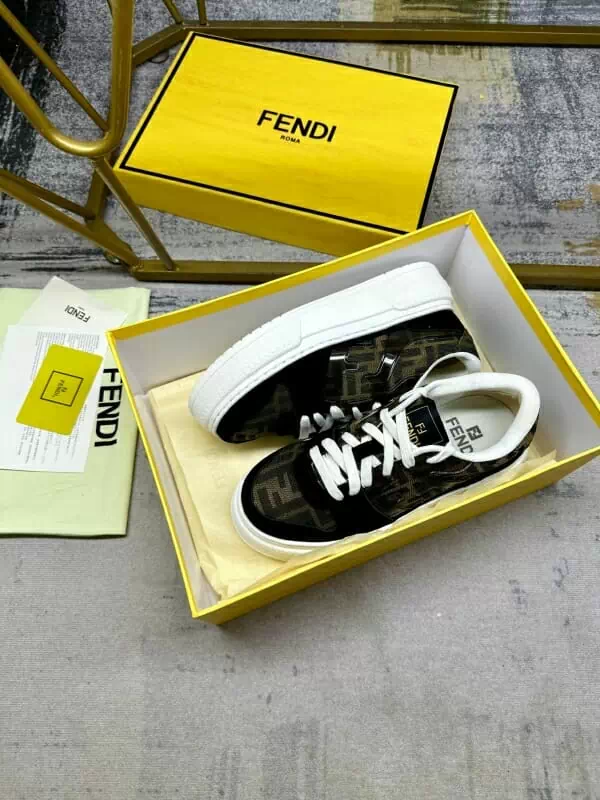 fendi decontractees chaussures pour femme s_12321454